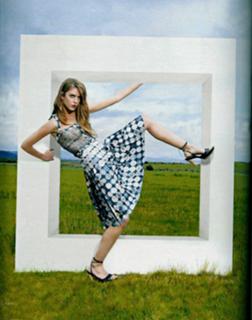 Clara Alonso feet photo thumbnail