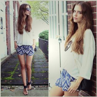 Clara Alonso feet photo thumbnail