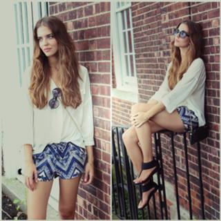 Clara Alonso feet photo thumbnail