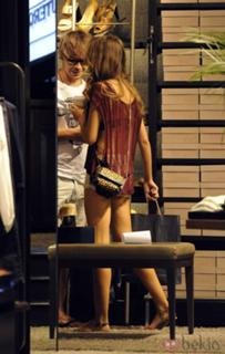 Clara Alonso feet photo thumbnail