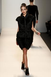 Clara Alonso feet photo thumbnail