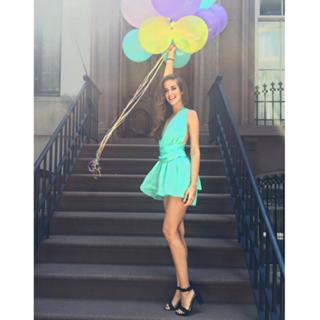 Clara Alonso feet photo thumbnail