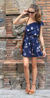 Clara Alonso feet photo thumbnail