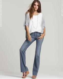 Clara Alonso feet photo thumbnail