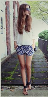 Clara Alonso feet photo thumbnail