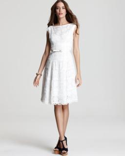 Clara Alonso feet photo thumbnail