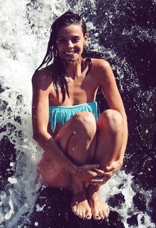 Clara Alvarado feet photo 2