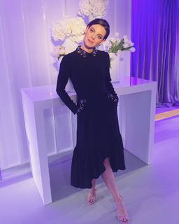 Clara Alvarado feet photo 11