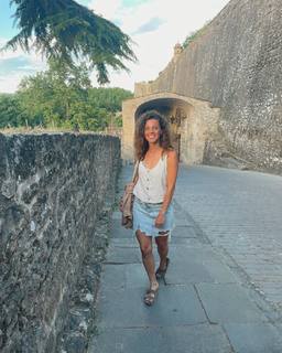 Clara Alvarado feet photo 13