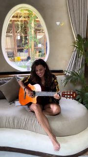 Clara Alvarado feet photo 18