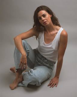 Clara Alvarado feet photo 11
