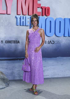 Clara Alvarado feet photo 3