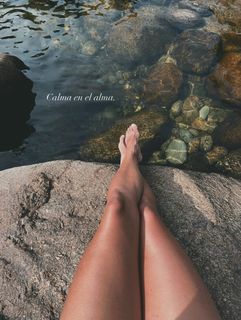 Clara Alvarado feet photo 2