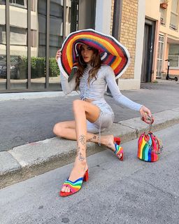 Clara Berry feet photo 20