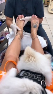 Clara Berry feet photo 7