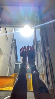 Clara Berry feet photo 5