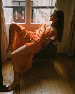 Clara Berry feet photo 1