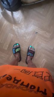 Clara Berry feet photo 18