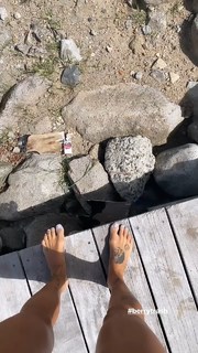 Clara Berry feet photo 14
