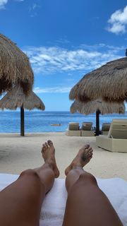 Clara Berry feet photo 10
