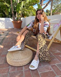 Clara Berry feet photo 3