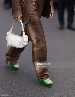 Clara Berry feet photo 17