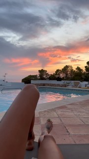 Clara Berry feet photo 12