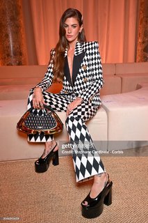 Clara Berry feet photo 20