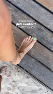 Clara Berry feet photo 16