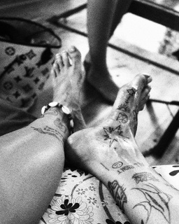 Clara Berry feet photo 14