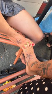 Clara Berry feet photo 16