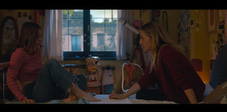 Clara Galle feet photo thumbnail