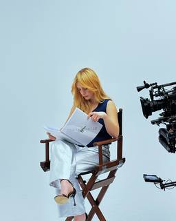 Clara Galle feet photo thumbnail