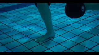 Clara Galle feet photo thumbnail