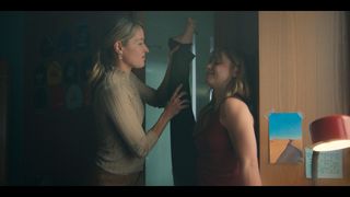 Clara Galle feet photo thumbnail