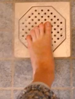 Clara Henry feet photo 20