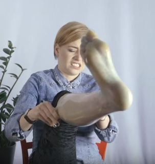 Clara Henry feet photo 19