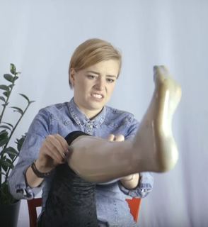 Clara Henry feet photo 18