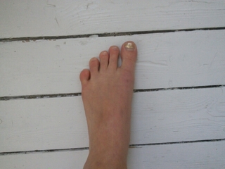 Clara Henry feet photo 4