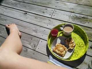 Clara Henry feet photo 3