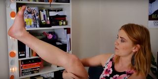 Clara Henry feet photo 2