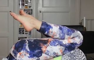 Clara Henry feet photo 4