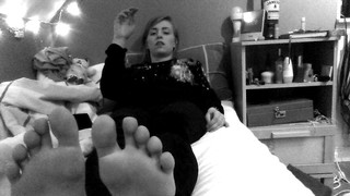 Clara Henry feet photo 10