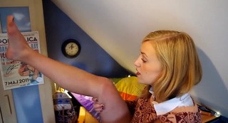 Clara Henry feet photo 5