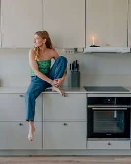 Clara Henry feet photo 6