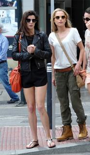 Clara Lago feet photo thumbnail