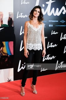 Clara Lago feet photo thumbnail