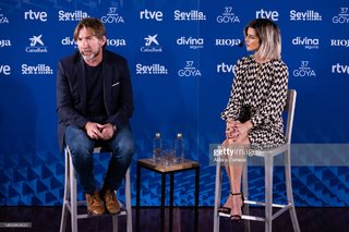 Clara Lago feet photo thumbnail