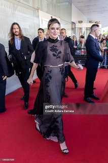 Clara Lago feet photo thumbnail