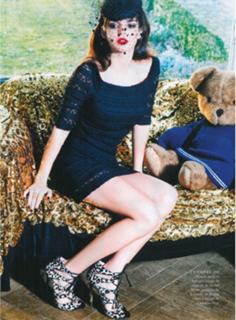 Clara Lago feet photo thumbnail